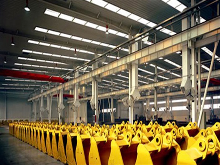 龙泉徐工集团挖掘机装配车间